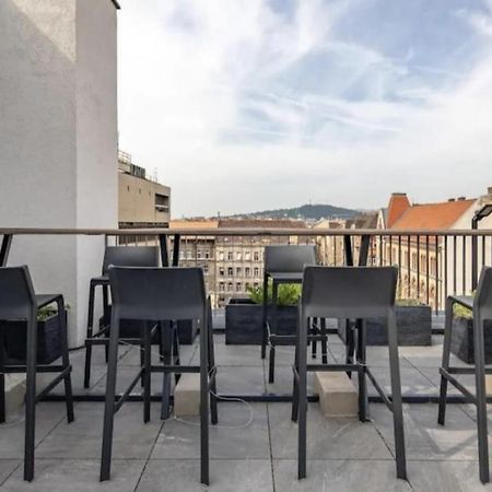 Alice Central Apartment Budapeste Exterior foto
