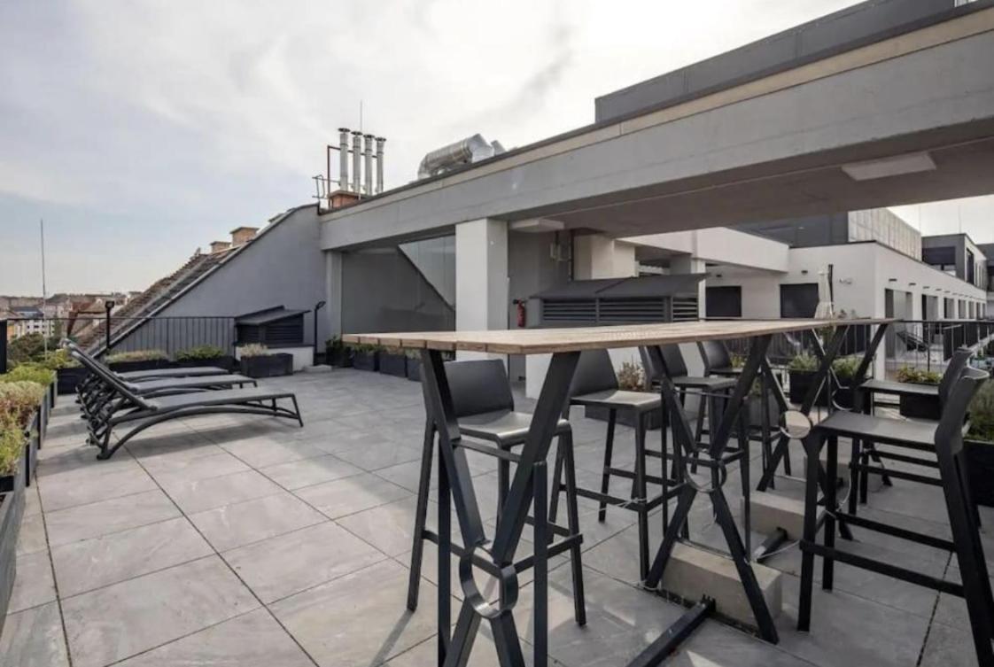 Alice Central Apartment Budapeste Exterior foto